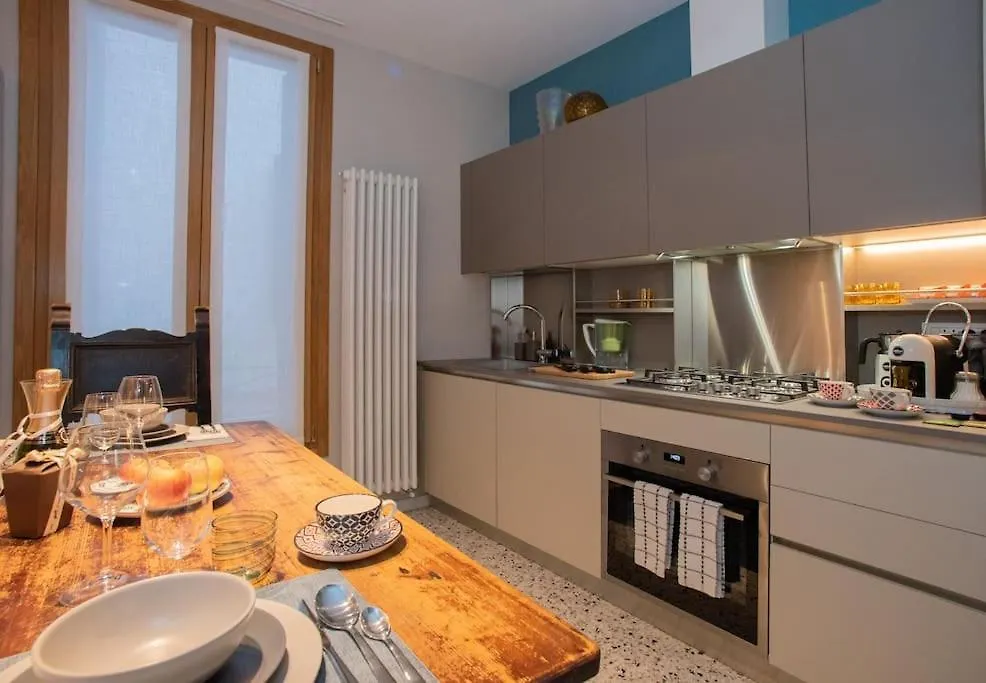 Casa Del Carro 1 Grand Master Apartment Velence Olaszország